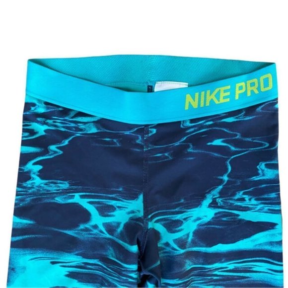 NWOT Nike Pro Compression Capri Pants Womens Small Crops Teal Navy Swirl - Picture 2 of 7